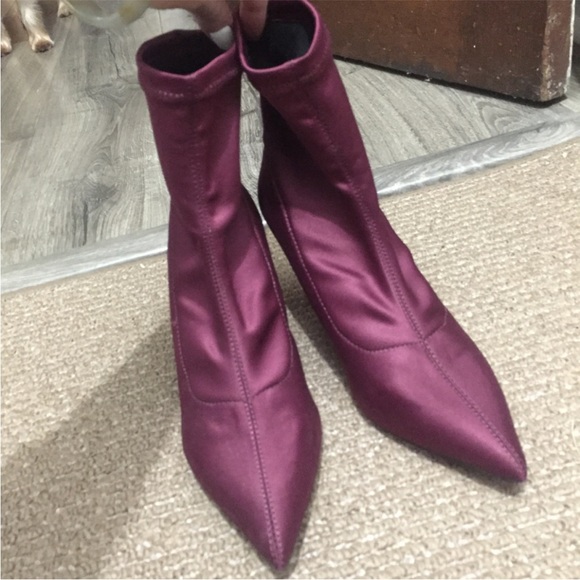 Zara Fuchsia Mid-Heel Silk Ankle Boots. - Picture 3 of 5